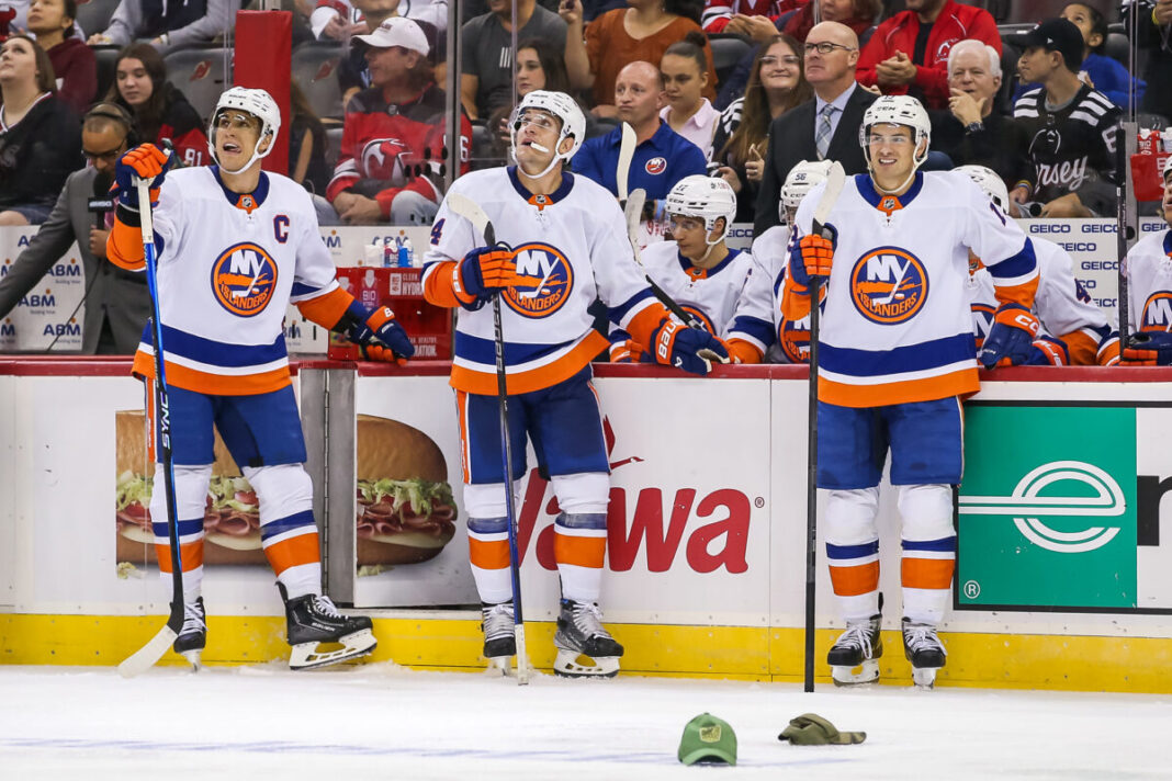 Anders-Lee-Bo-Horvat-Mathew-Barzal-Islanders-1200x800.jpg