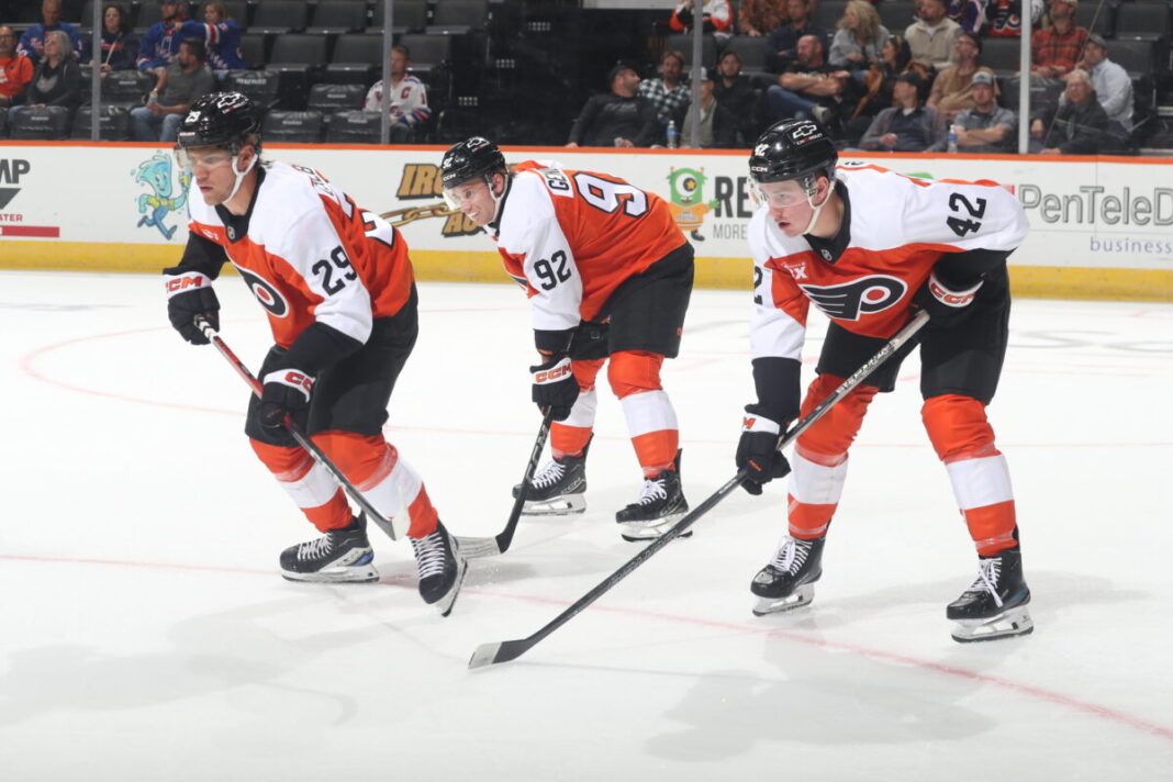 Nikita-Grebenkin-Alexis-Gendron-Spencer-Gill-Flyers-1200x800.jpg